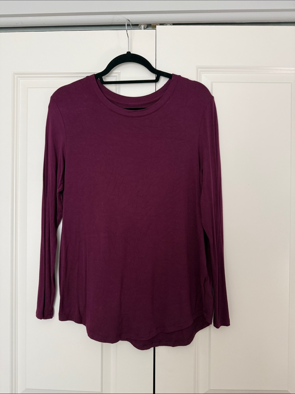 GAP Long Sleeve Luxe Crewneck Top in Deep Plum Purple